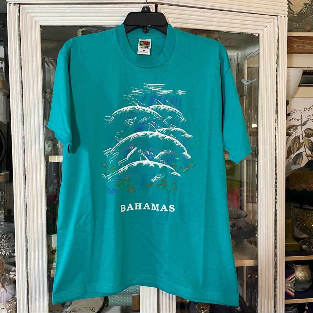 Vintage Bahamas dolphins t shirt women’s Large turquoise blue green teal
